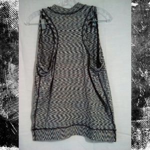 Spalding Tops - Spalding Studio Women's Sz XL Black White Tank Spalding Tops - Spalding Studio Women's Sz XL Black White Tank